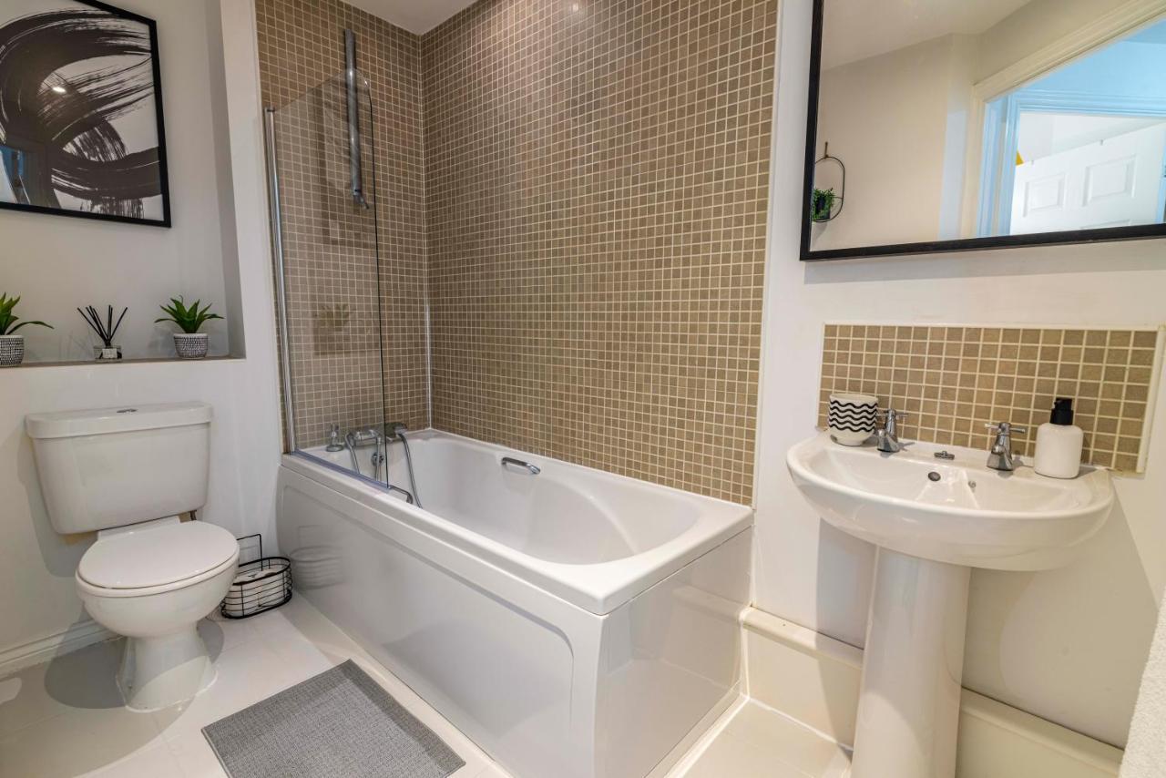Fantastic Apartment, Short Distance From City Centre, Free Parking Нотингам Екстериор снимка